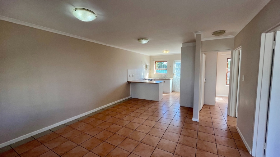 2 Bedroom Property for Sale in Guldenland Western Cape